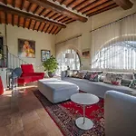 Villa Florence - Tignano With Pool Barberino di Val dʼElsa